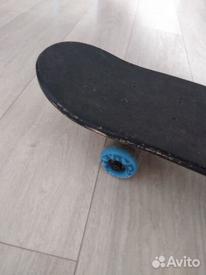 Скейтборд детский в комплекте с защитой