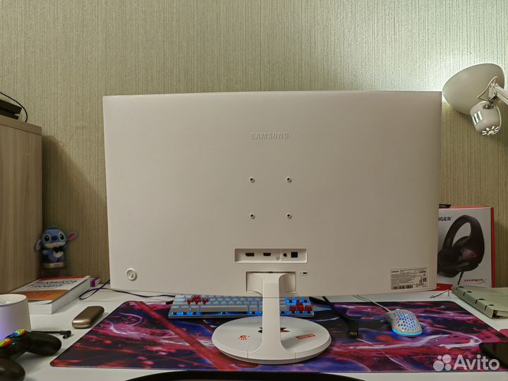 Изогнутый игровой монитор Samsung CF391 31.5 дюйм