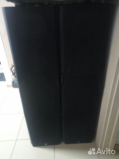 Напольные колонки jbl