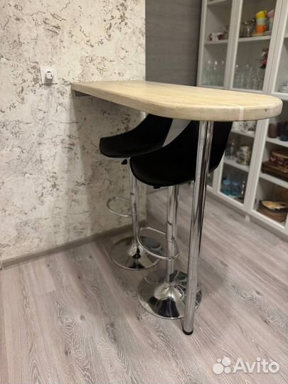 Барная стойка/столешница из массива дуба/стулья