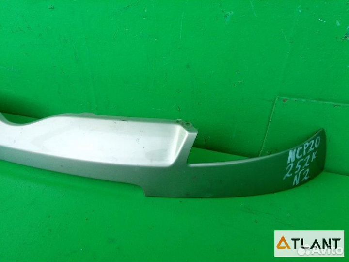 Планка под фары toyota funcargo