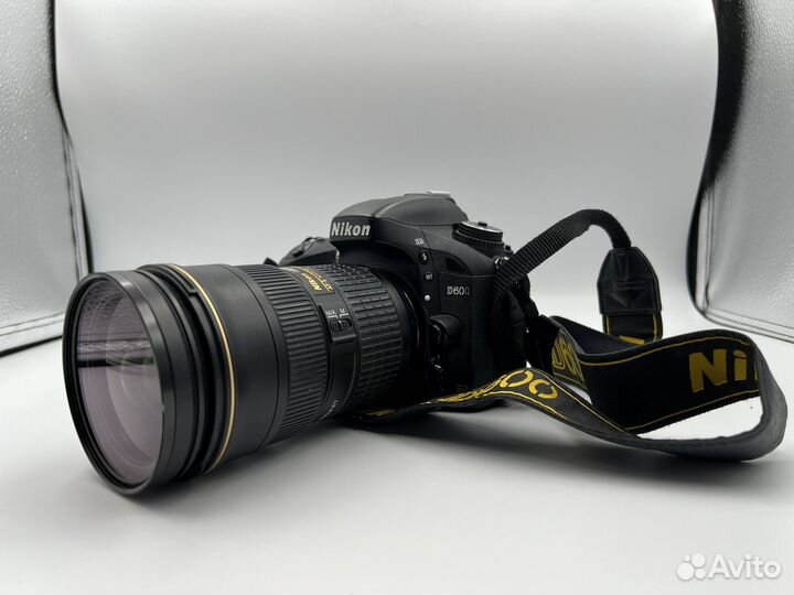 Зеркальный фотоаппарат Nikon d600