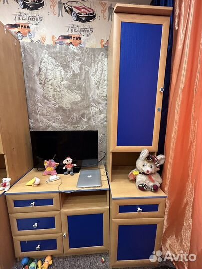 Продается детская стенка в хорошем состоянии