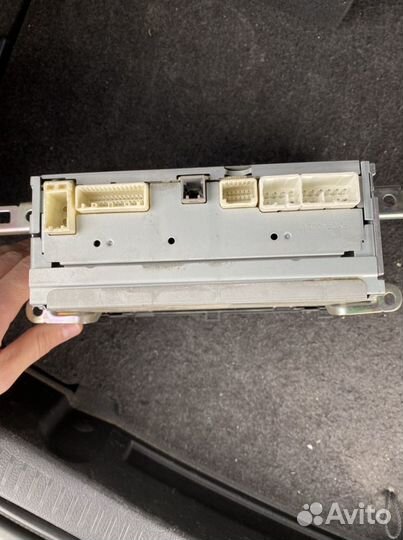 Магнитола Toyota оригинал auris/corolla