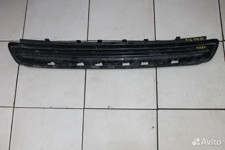 Накладка переднего бампера Peugeot 308 I