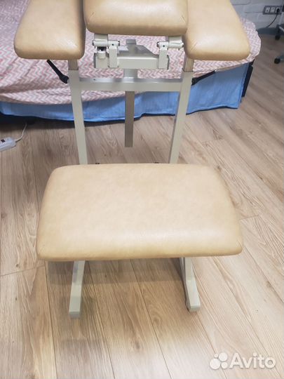 Массажный стул