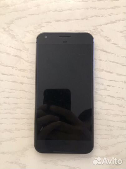 Google Pixel XL, 4/32 ГБ