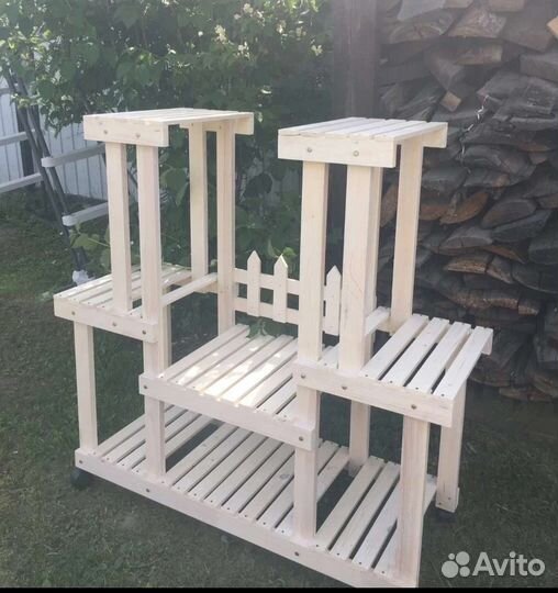 Этажерка для цветов