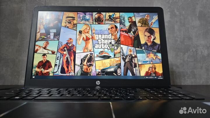 Игровой ноутбук Hp i7 7700 gtx1050