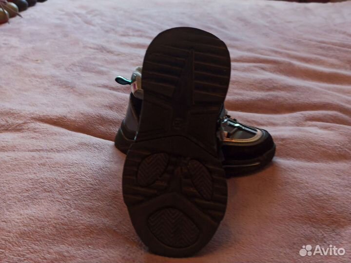 Ботинки для девочки