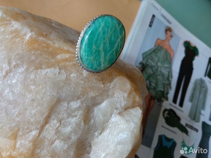 Серебряное кольцо с амазонитом 18 разм