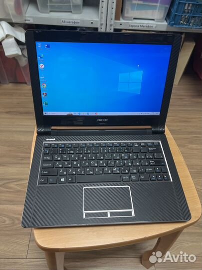 Ноутбук dexp CLV-510-BP (новый SSD, проц Intel)