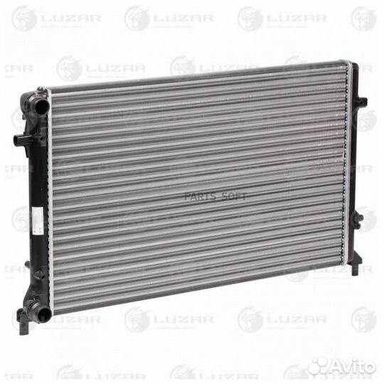 Luzar LRC18K0 Радиатор охлаждения VW Golf V (03)