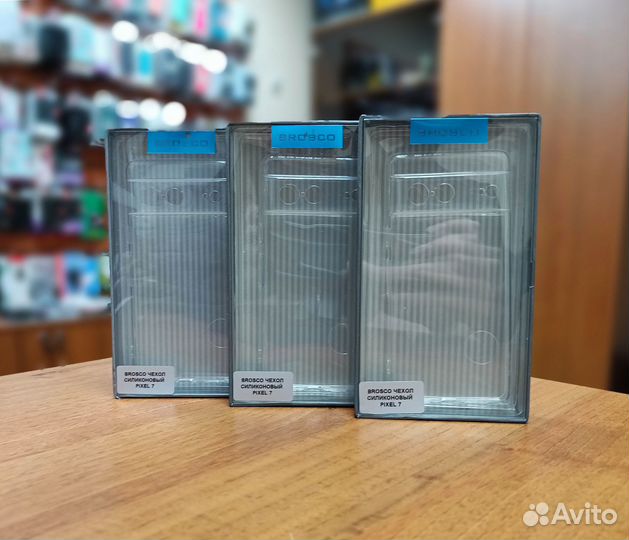 Чехлы Brosco для Pixel 7 и 7 Pro
