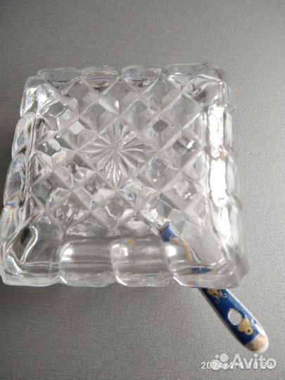 Хрустальная икорница