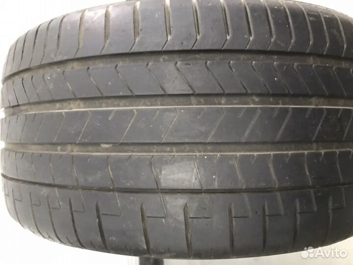 Pirelli P Zero PZ4 275/35 R20 и 285/35 R20