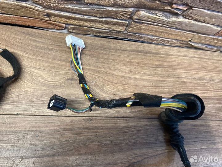 Проводка двери передняя правая Лада X-Ray GAN330