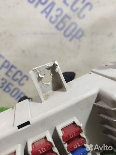 Блок предохранителей Hyundai Tucson хэтчбек 2.0