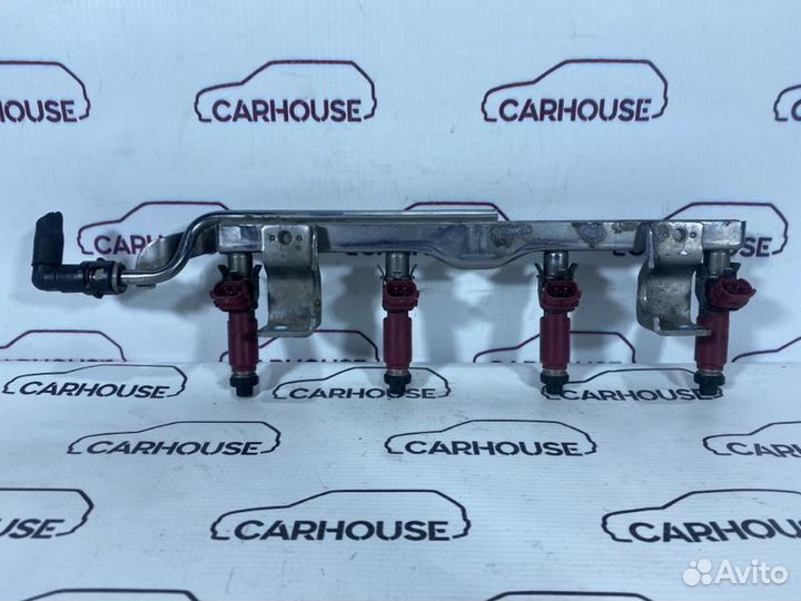 Рампа с форсунками Mazda 3 1.6 Z6