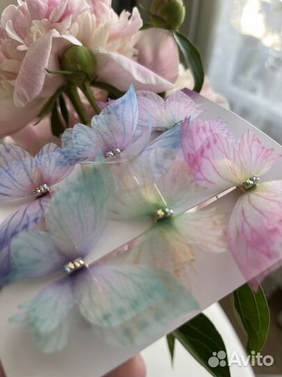 Заколки-бабочки