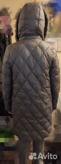 Пуховик женский