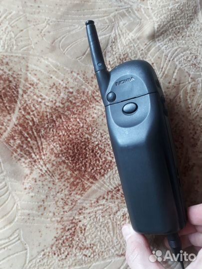 Телефон Nokia модель 640