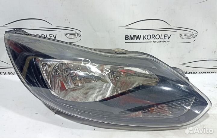 Фара правая Focus III (до 2015 года тёмный отражат