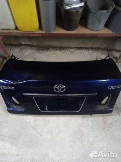 Крышка багажника от crown grs180 06г