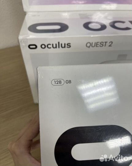 Шлем виртуальной реальности Oculus Quest 2 128GB