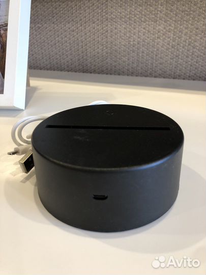 Подставка для светильника из орг стекла