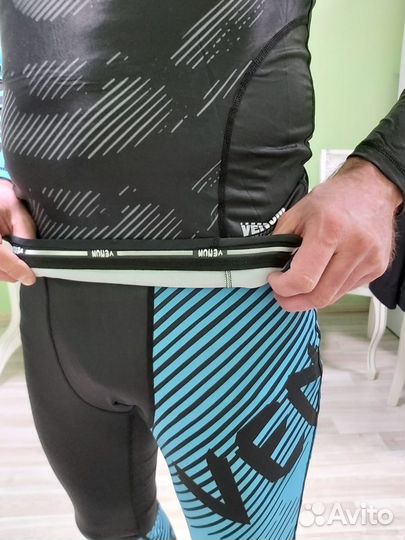 Тренировочные рашгарды и тайтсы venum в наличии