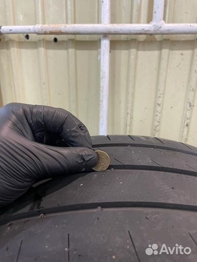 Michelin Pilot Sport 4 S 255/35 R20 и 295/30 R20