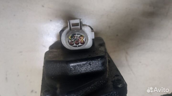 Клапан рециркуляции газов Volkswagen Passat 6, 2009