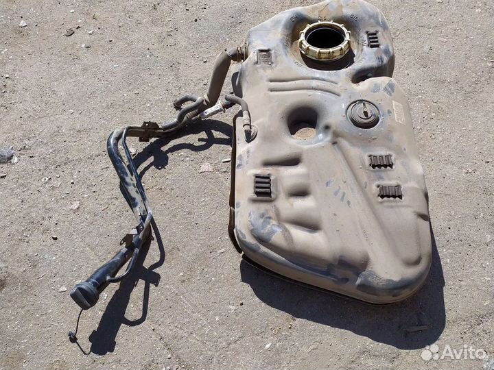 Бензобак honda cr-v 4