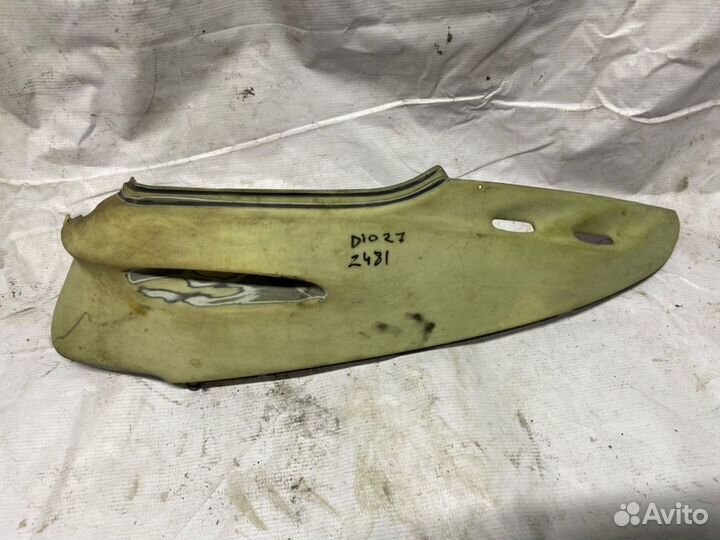 Боковой пластик правый Honda Dio AF-27 / 28