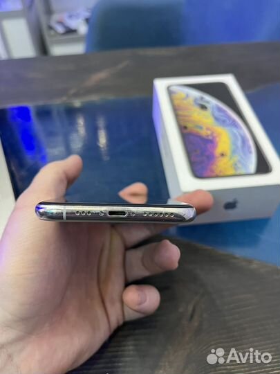 iPhone Xs, 256 ГБ