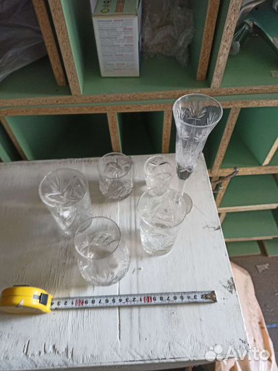 Бокалы, фужеры, рюмки, бокалы пивные