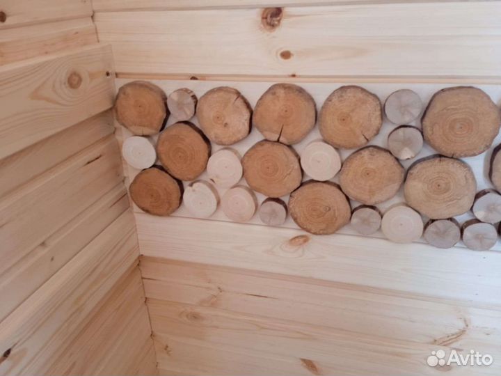 Декоративное панно на стену из спилов 3-х деревьев