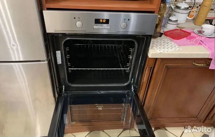 Ремонт духовых шкафов и индукционных плит