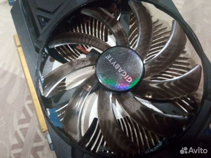 Видеокарта radeon r250
