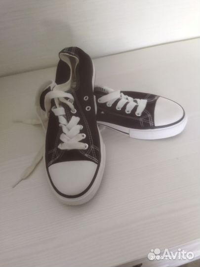 Кеды. 40размер.Новые