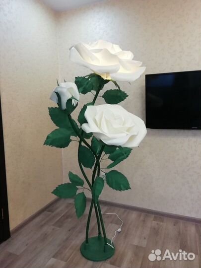 Ростовая роза светильник