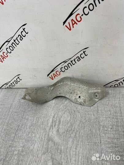 Защитная панель Volkswagen Passat B7 1.8 tfsi 2012