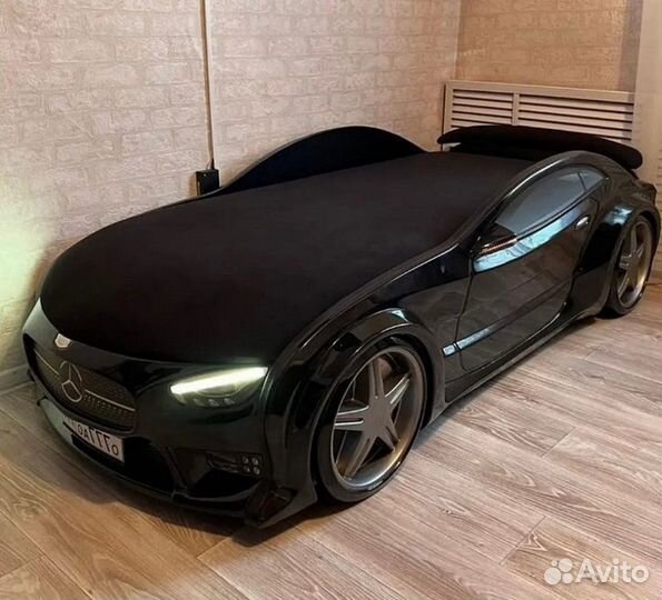 Кровать машина