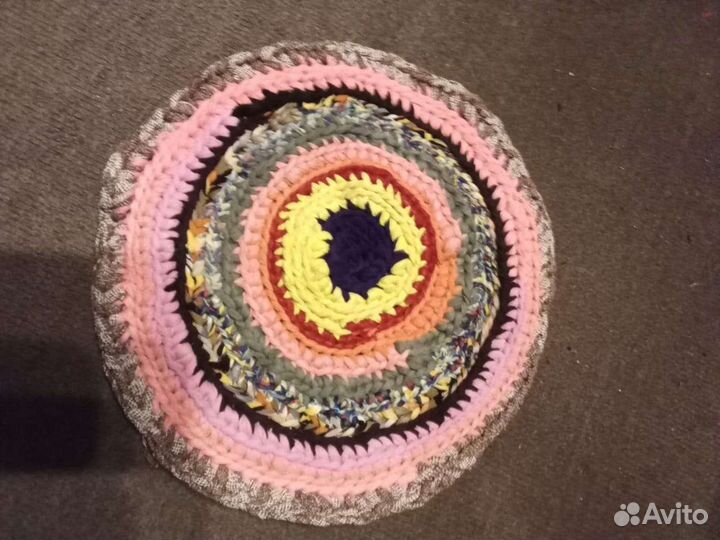 Коврики вязанные ручной работы