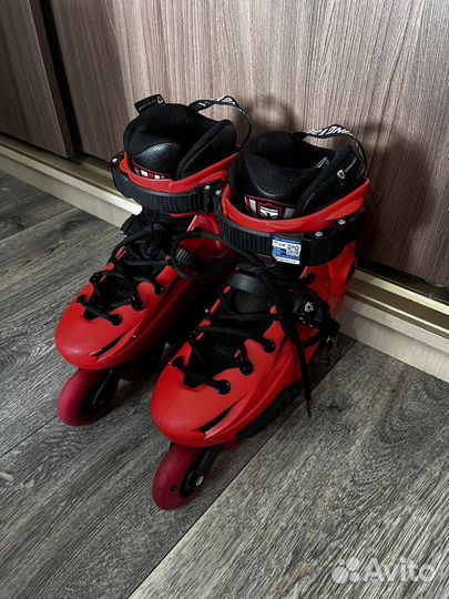 Роликовые коньки женские 38