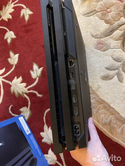 Playstation 4 Pro CUH-7208B