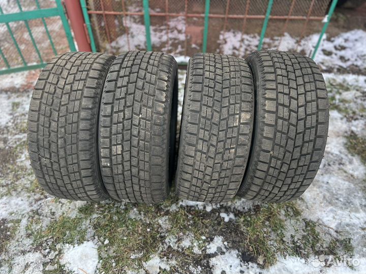Bridgestone Blizzak WS-50 225/50 R16