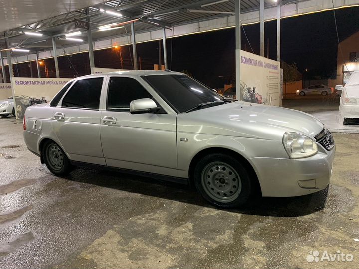 LADA Priora 1.6 МТ, 2012, 300 000 км