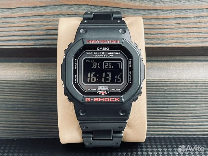 Часы G-Shock / Maurice Lacroix